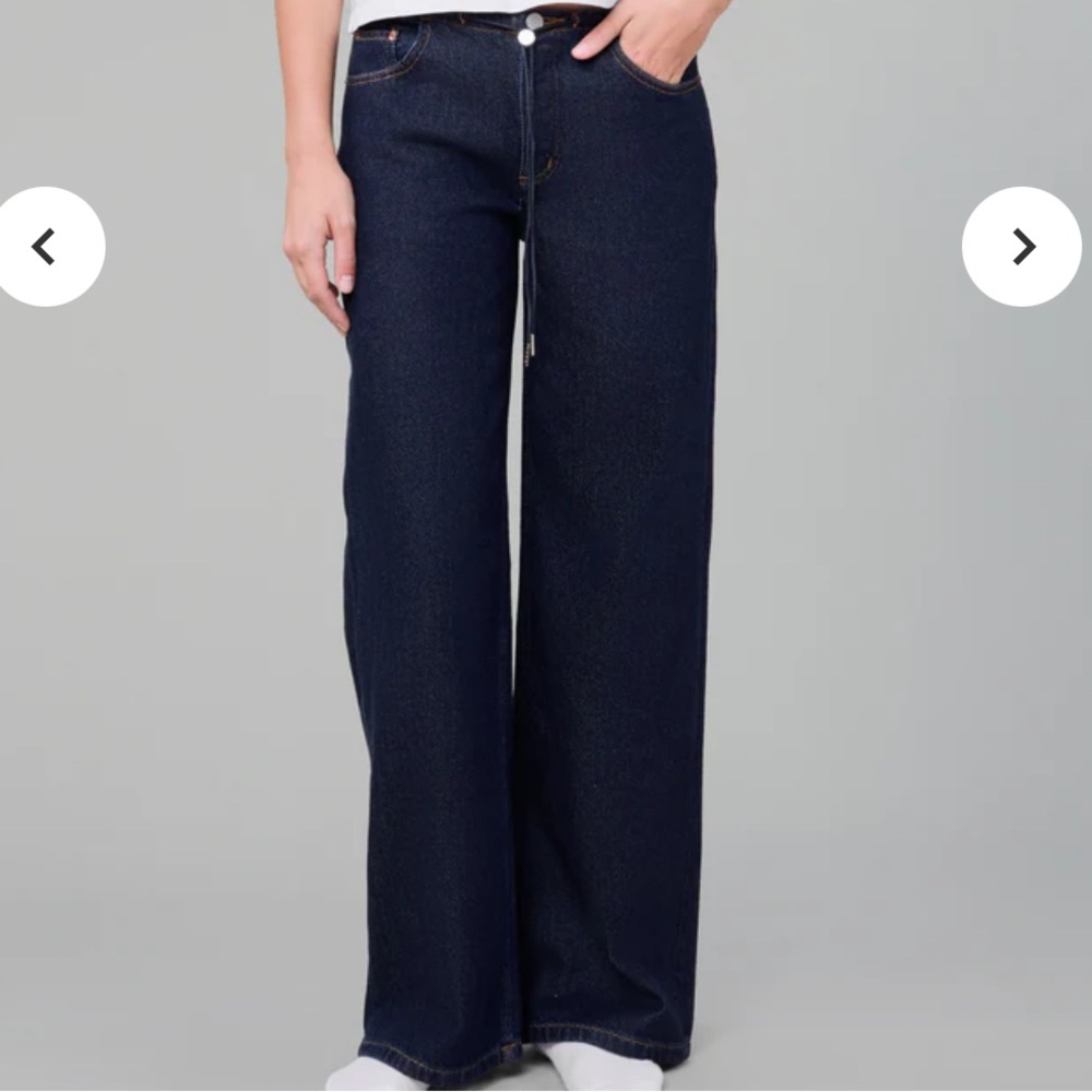 NWT - Still Here Cool Jeans in Indigo - sold out everywhere in size 24